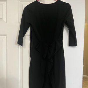 XS Lisa Luxe black pencil dress